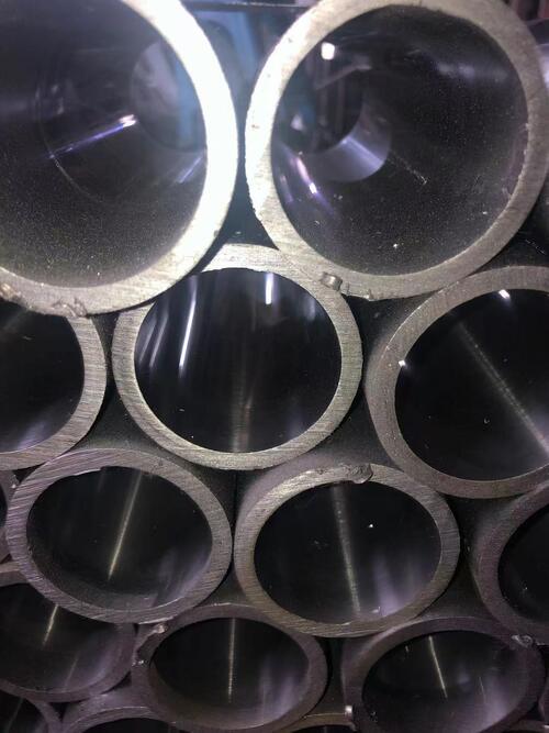 프랑스 HVAC 제조업체는 높은 강도와 깨끗한 용접 성능을 확인합니다.